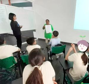 [2019 말레이시아 여름캠프] 수업도 열심히 집중해서 공부하기~!